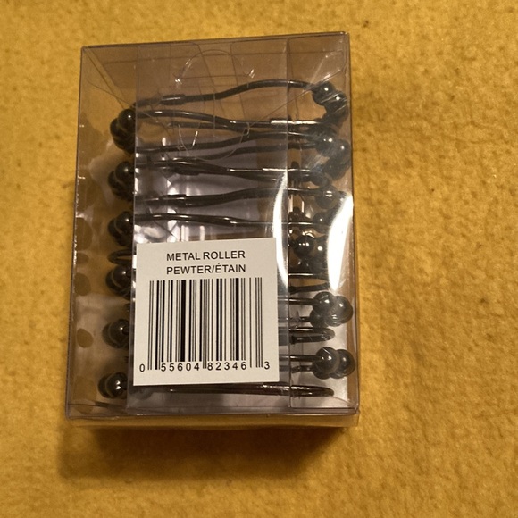 Fabric shower curtain with embroidered shells and new shower hooks - Picture 3 of 3